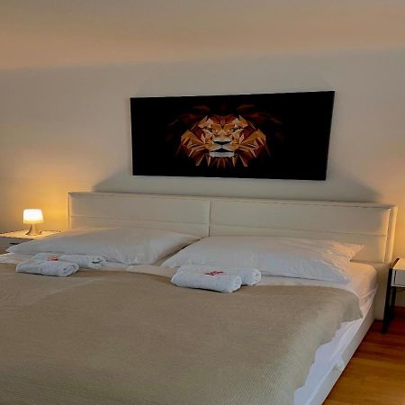 Apartment Wien Mitte ภายนอก รูปภาพ