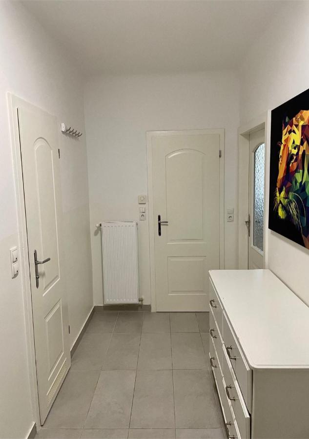 Apartment Wien Mitte ภายนอก รูปภาพ